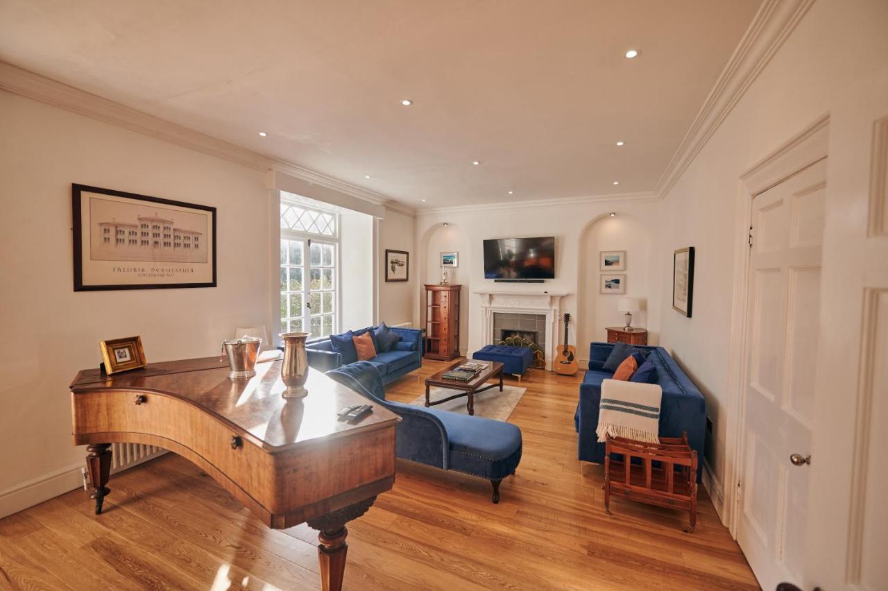 Fernhill House- Beautiful Period Property With 5 Bedrooms And Lovely Views Laugharne Exterior foto